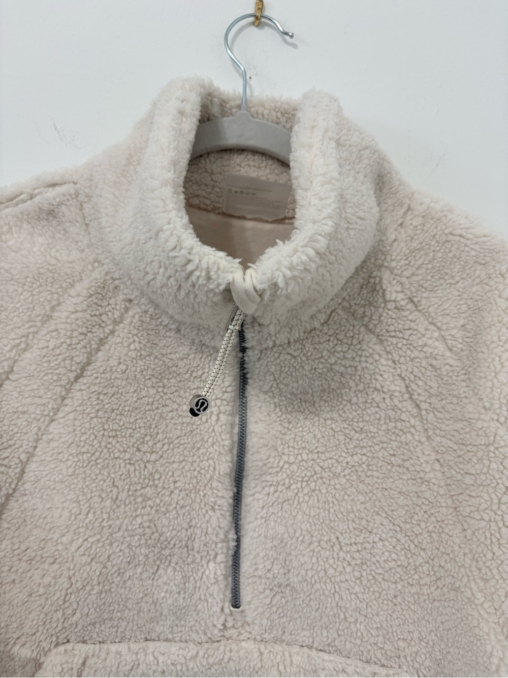 Lululemon Scuba Oversized Fleece Funnel Neck M/L Bone EUC - Picture 2 of 12